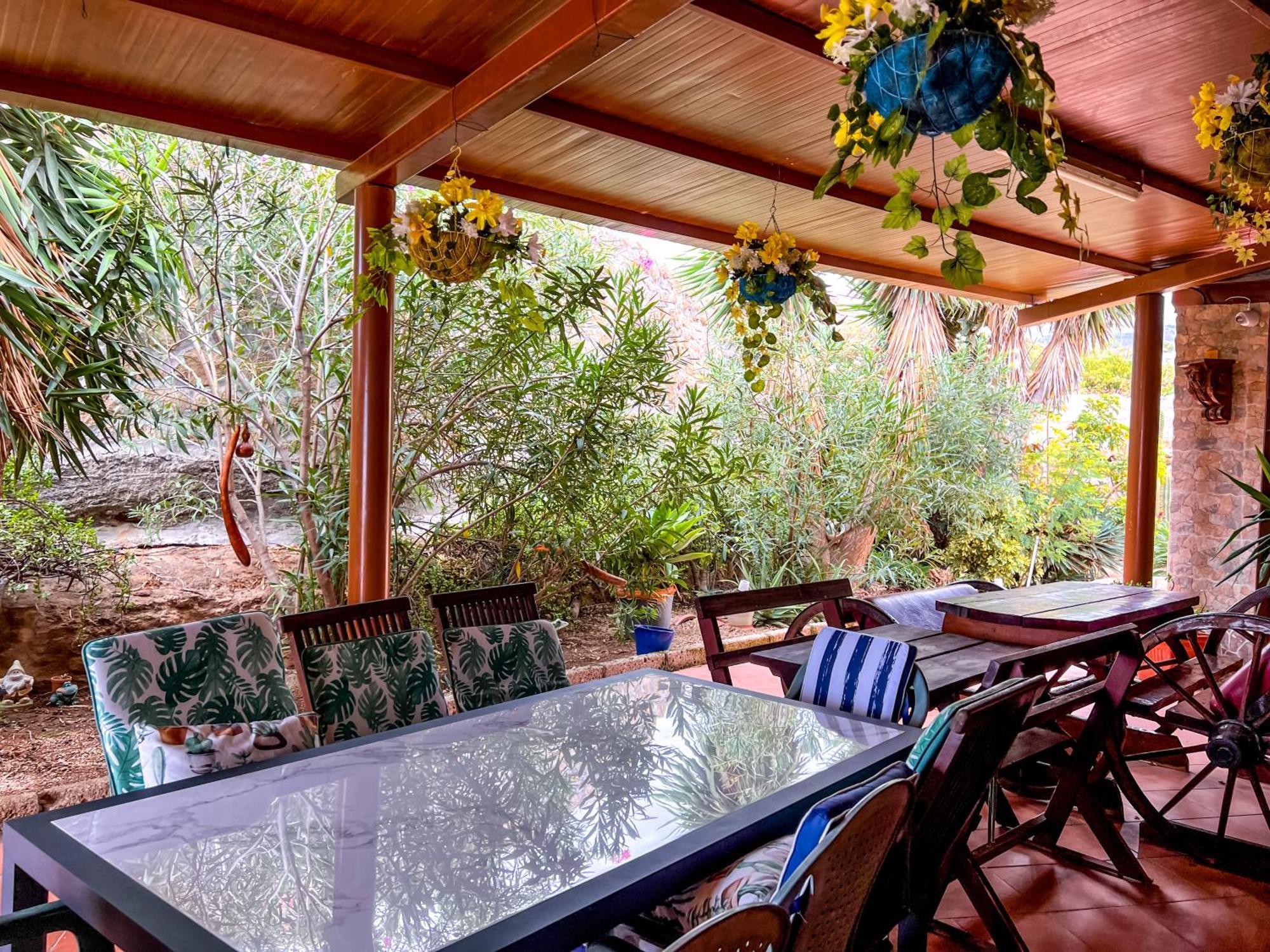 Villa Exquisite Rural House With Garden, Pool And Sea Views Arico Viejo Esterno foto