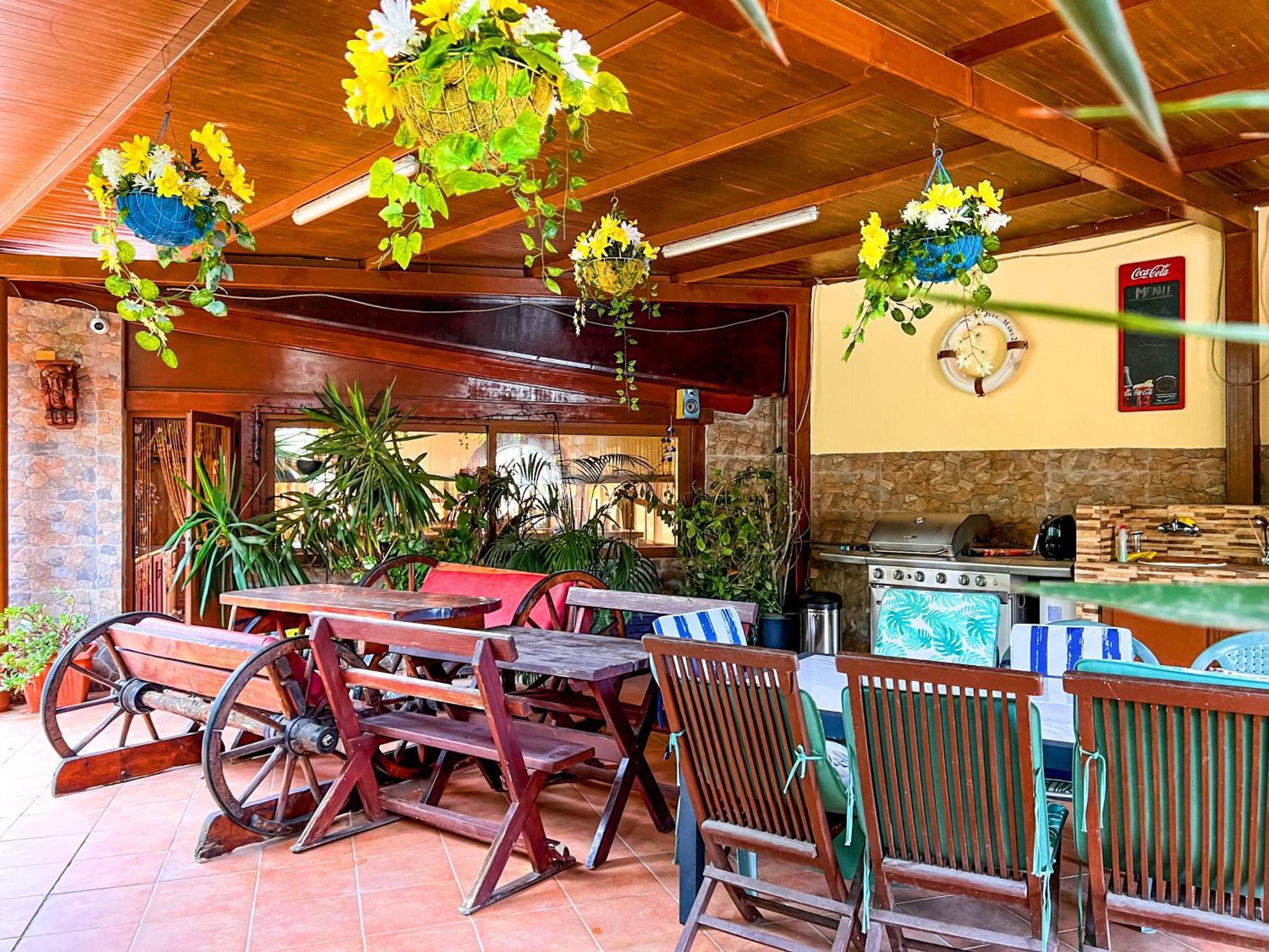 Villa Exquisite Rural House With Garden, Pool And Sea Views Arico Viejo Esterno foto